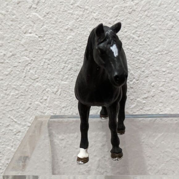Schleich Tennessee Walker Gelding Black Horse #13832, 4.25" tall, 2016 - Picture 5 of 11